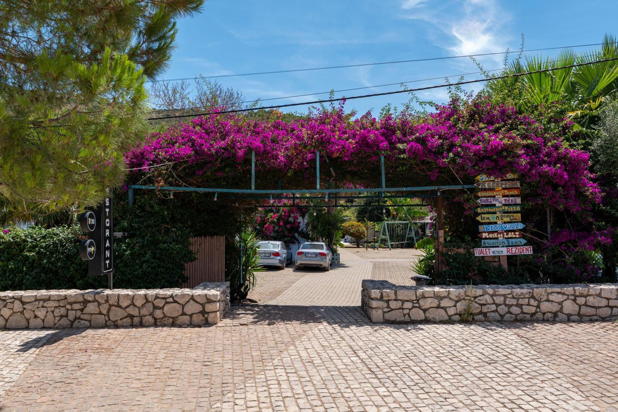 Social Camping Jal Exterior photo